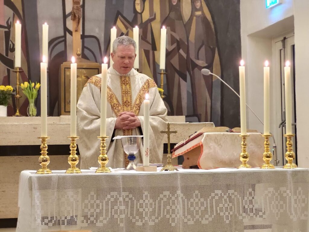 p Sigurd under messe